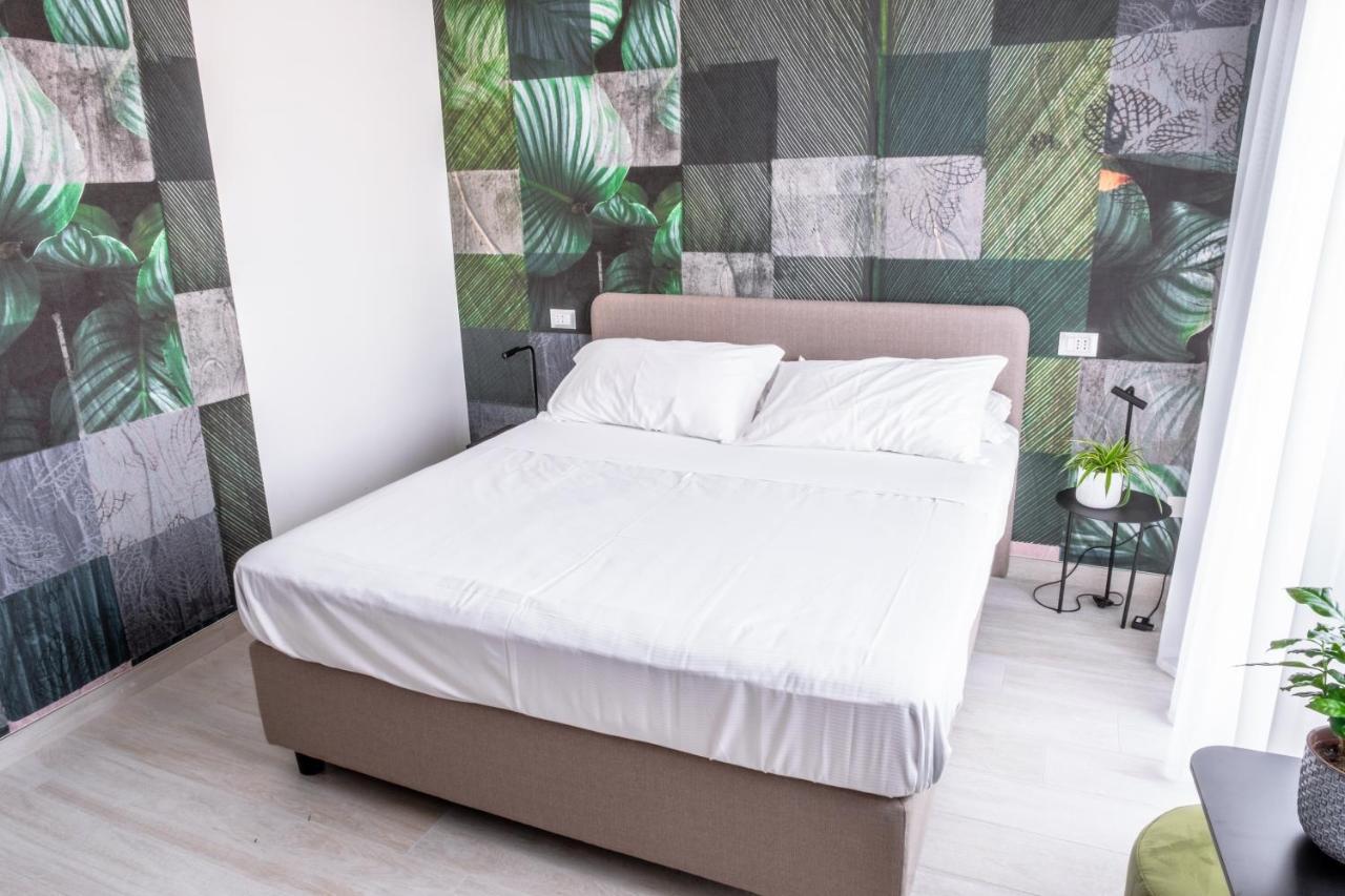 Lilium Maris Hotel *